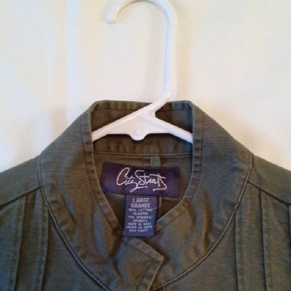 City Streets Olive Women's Utility Jacket - Picture 7 of 8